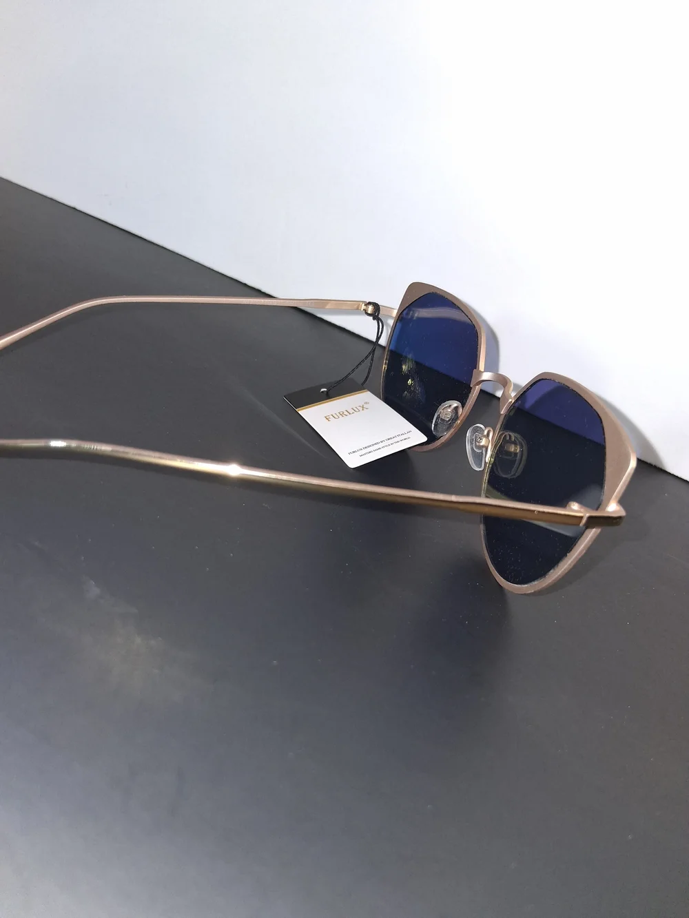 Furlux Pink Cat-Eye Sunglasses with Mirrored Lenses